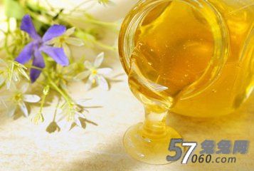 秋季养生的注意事项 最该吃哪些食物 秋季养生的注意事项 最该吃哪些食物