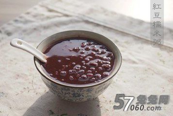 秋天喝红豆粥有哪些养生好处 秋天喝红豆粥有哪些养生好处