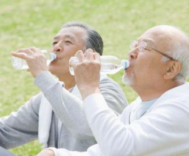 十二时辰 中老年人的适时养生指南！