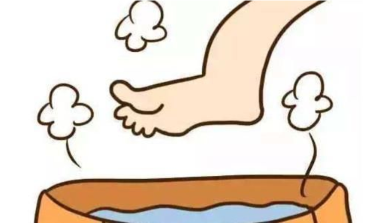 冬天泡脚足够暖和养生